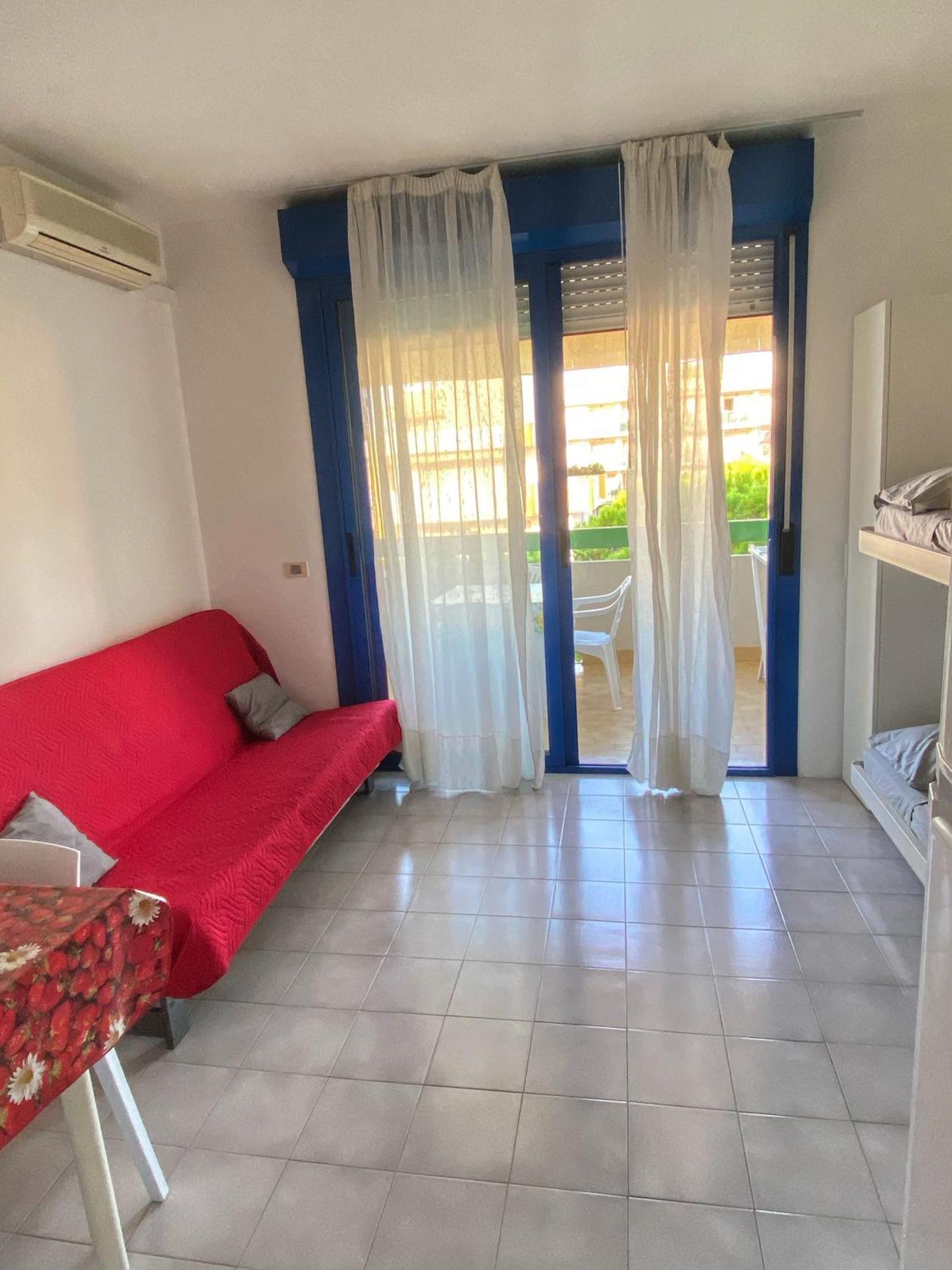 Grazioso Appartamento N 76 A 100Mt Dal Mare Bibione Exterior photo